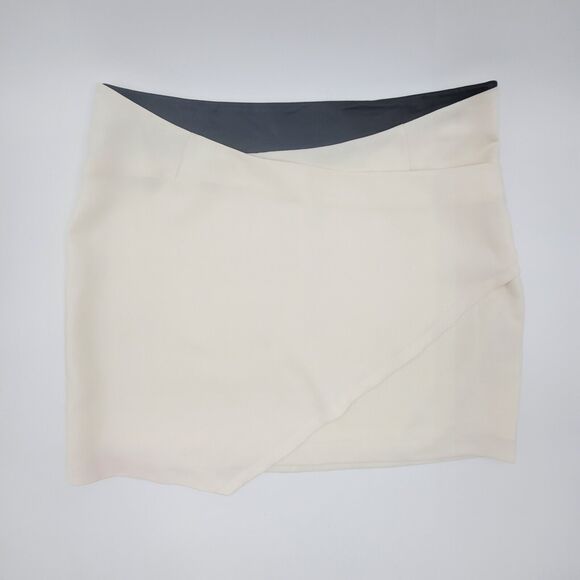 Rebecca Minkoff White Skirt Black Waist Trim Sz 4 - Picture 6 of 6